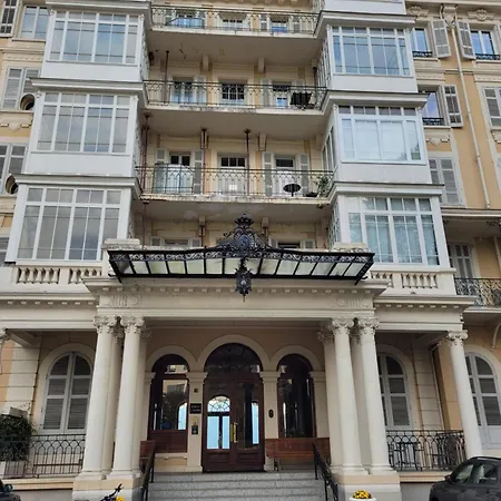 Au Palace Le Splendide Aix-les-Bains