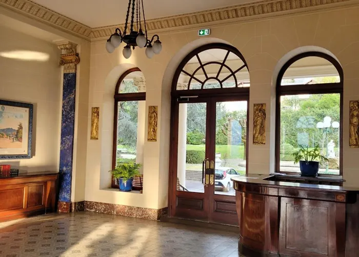 Apartment Au Palace Le Splendide Aix-les-Bains